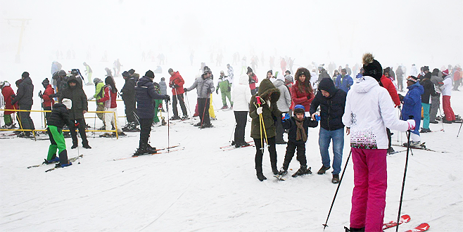Uludağ’da hafta sonu yoğunluğu