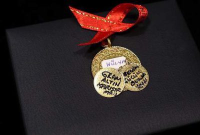 Yeni moda isimli çeyrekler