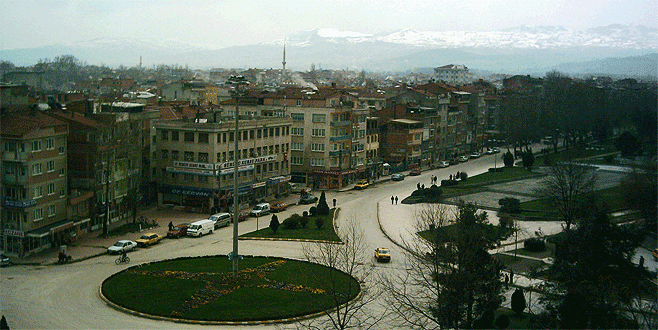 Lodosla İnegöl’ün havası temizlendi