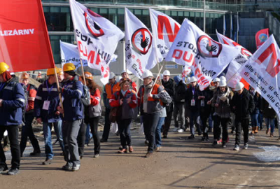 Metal işçileri Brüksel’de sokağa döküldü