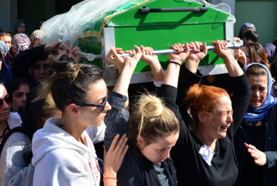 Türkan Sarıkaya’nın cenazesini kadınlar omuzladı