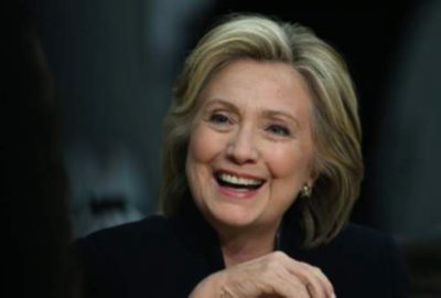 Clinton seçim kampanyasında havladı!