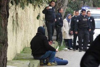 Sokak ortasında rehine krizi!