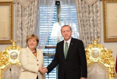 Erdoğan, Almanya Başbakanı Merkel ile telefonda görüştü