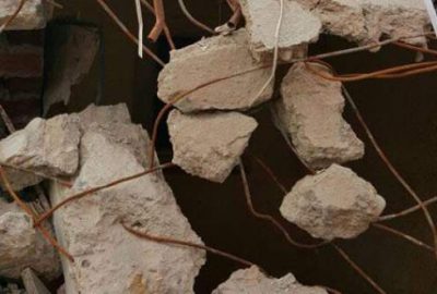 Sur’da askerlerin olduğu bina çöktü