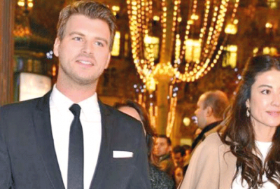 Paris’te evlendiler