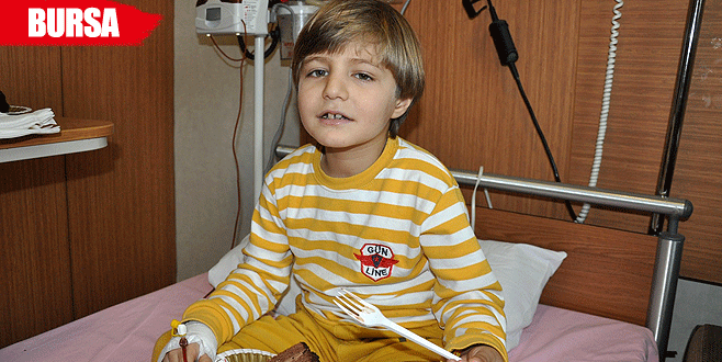 7 yıl beklediği güzel haber kardeşinden geldi