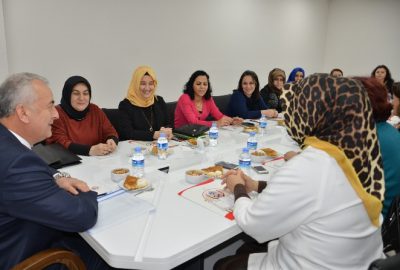 Kadınlar El Ele Verdi