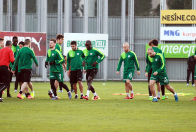 Bursaspor 2 eksikle çalıştı