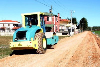 Döşemealtı Belediyesi’nden Sıcak Asfalt