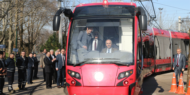Bursa’da raylı sistem araç filosu güçleniyor