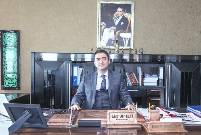 Bitlis’in Ahlat Kaymakamı Bülent Tekbıyıkoğlu, Ahlat Kaymakamlığı Köylere Hizmet Götürme
