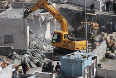 İsrail, Filistinli 2 tutuklunun evini yıktı