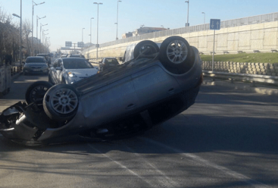70’lik dede hız yapınca kaza da kaçınılmaz oldu