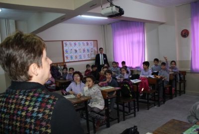 Öğrencilere Vergi Bilinci Semineri Düzenlendi