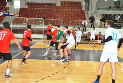 Genç Hentbolcular Yarı Finalde