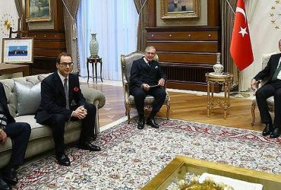 Cumhurbaşkanı Erdoğan Koç ailesini kabul etti