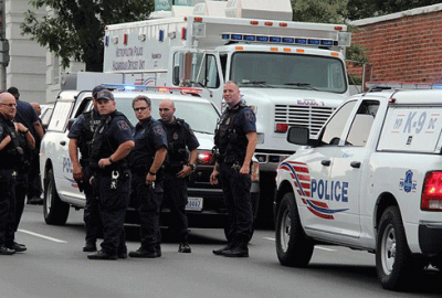 Fabrikaya ateş ederek girdi: 4 ölü, 14 yaralı