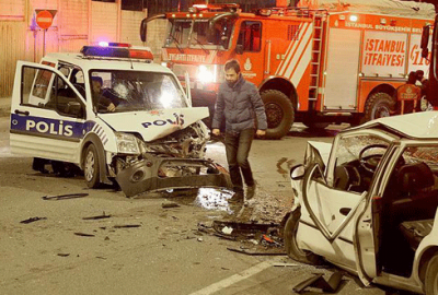 Polisten kaçan sürücü kaza yaptı: 1 ölü, 2 yaralı