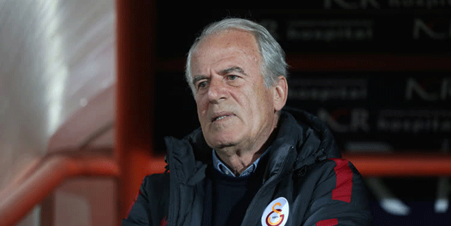 Mustafa Denizli’den görevi bırakma sinyali