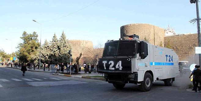 Diyarbakır’da ‘izinsiz yürüyüş’ çağrısı karşılık bulmadı
