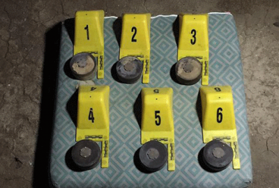 Halının altına gizlenmiş 8 Alman mayını bulundu