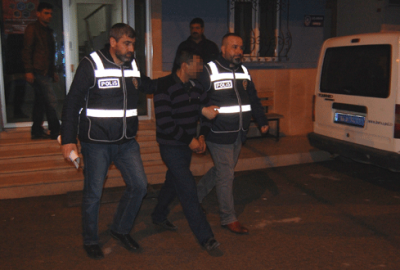 Her gün farklı otomobil çalıp hırsızlık yapmışlar!