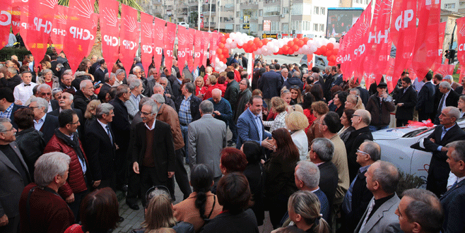 CHP Nilüfer yeni binasında