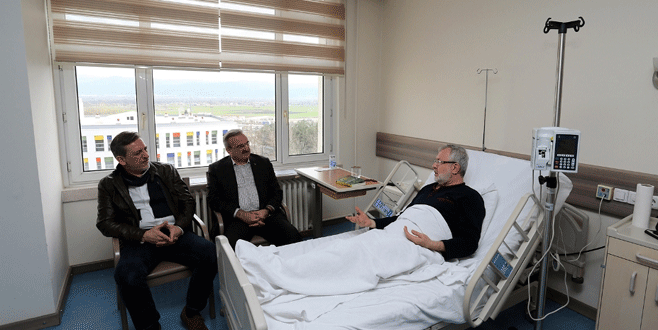 UÜ Rektörü Ulcay ameliyat oldu