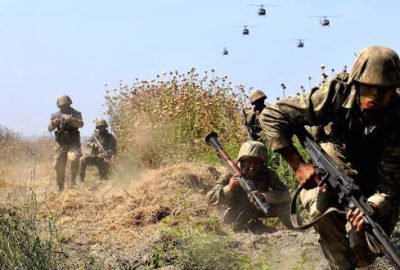 Dağlıca’da çatışma! Silahlarını bırakıp kaçtılar!
