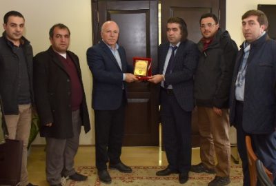Erzurum Çiçekçiler Derneği’nden Başkan Sekmen’e Plaket