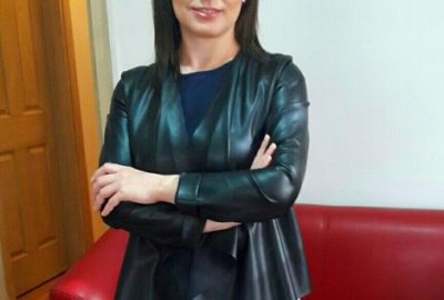 Zayıf Benlik Algısı Bağımlılığa Yol Açıyor