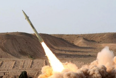 İran balistik füze denedi