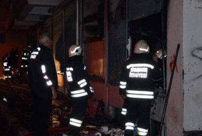 Markete molotoflu saldırı! İçeride müşteriler de vardı