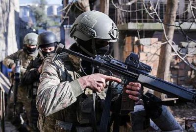 Yüksekova’da 1 sivil öldü