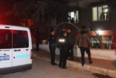 Tartıştığı kız kardeşini öldürdü