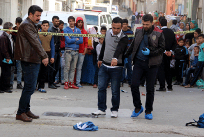 Liseli genç dehşet saçtı: 3 yaralı