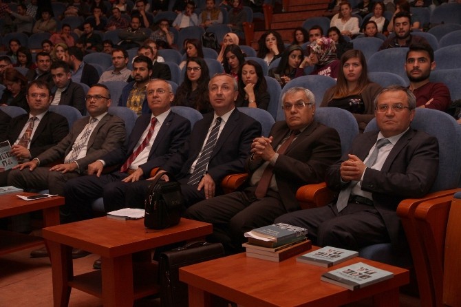 PAÜ’de Örnek Kişilikler Paneli