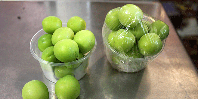 ‘Yerli erik’ Bursa’da tezgaha pahalı düştü