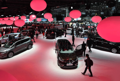 Cenevre Oto Fuarı’nda bomba alarmı