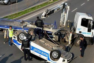 Bakan’ın konvoyunda kaza! Yaralılar var