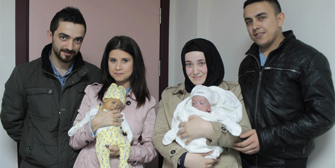 Parmak bebekler hayata tutundu