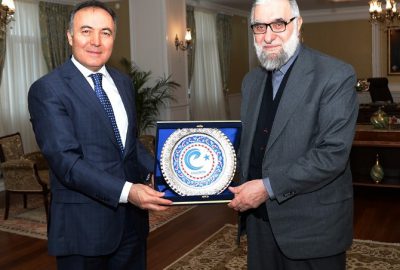 Reis-ül Hattatin Hasan Çelebi’den, Vali Altıparmak’a Ziyaret