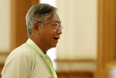 Myanmar 50 yıl sonra sivil devlet başkanı seçti
