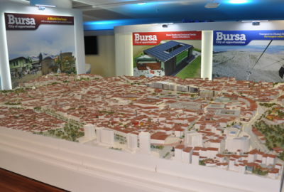 Cannes’da gövde gösterisi