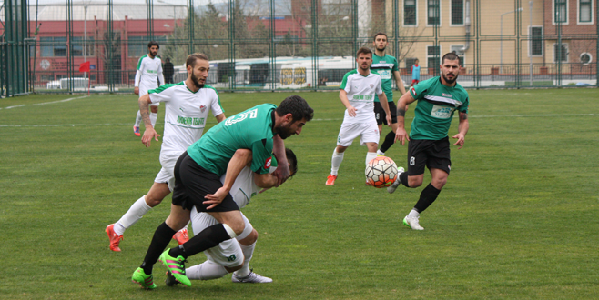 Elmasbahçe bırakmıyor