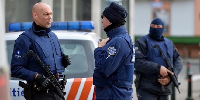 Terör operasyonu: 4 polis yaralı!