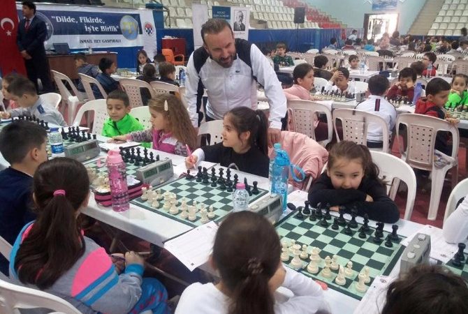 İzmit Belediyesi, Gençlik Hizmetleri ve Spor İlçe Müdürlüğü, Satranç İl