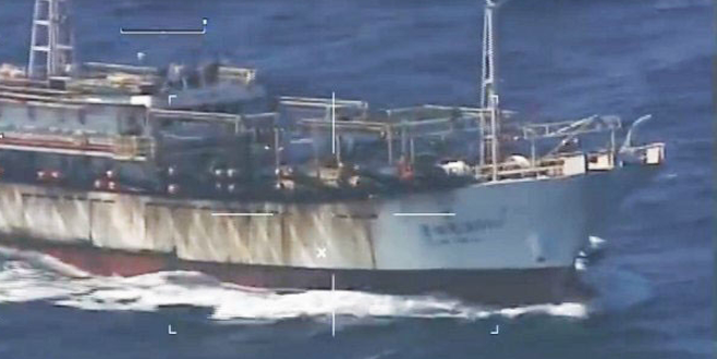 Arjantin Çin teknesini batırdı