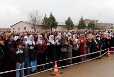 HDP’li vekiller PKK’nın Sur sorumlusunun cenazesinde